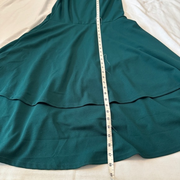 Lulu’s Medium Tier and There Hunter Green Tiered Trumpet Hem Maxi Dress ~Holiday - Picture 6 of 8